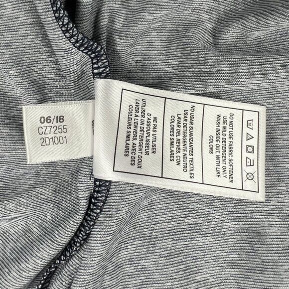 Adidas Shirt Women's Size XXL Grey Nashville Predators Ice Hockey Tank Top - Picture 10 of 10